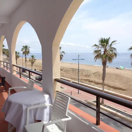 Appartamento Primera Linea De Playa, Ada Benedicto Xiii, Aire Acondicionado, Wifi, Parking *